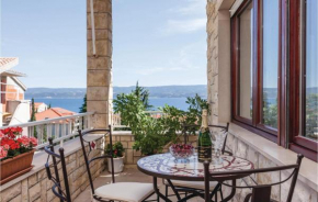 2 Bedroom Nice Apartment In Duce